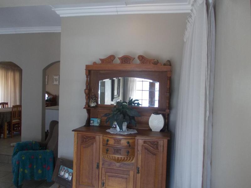 4 Bedroom Property for Sale in Fichardt Park Free State